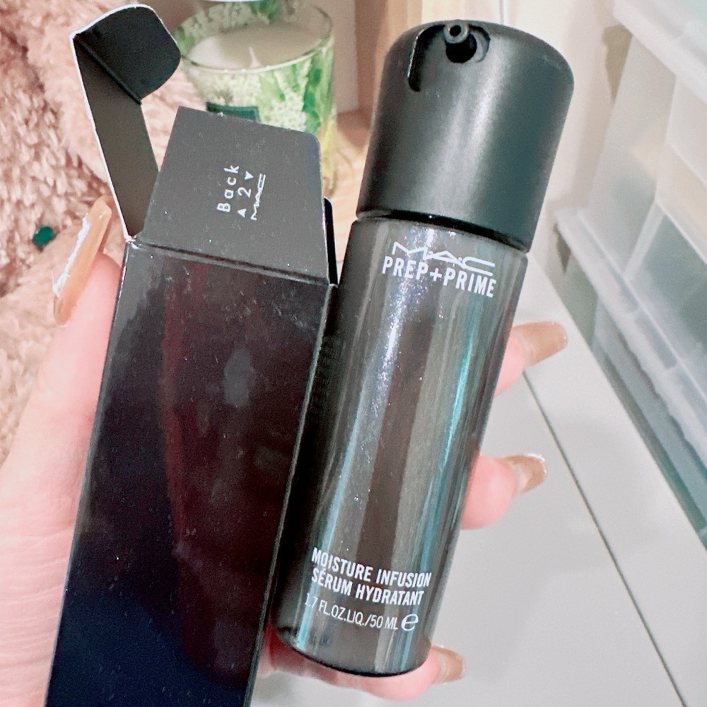 MAC Prep + Prime Moisture Infusion Serum Hydratant/NWB